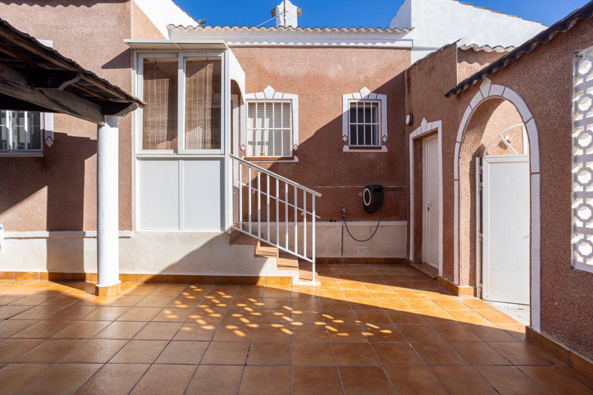 Reventa - Villa - Torrevieja - Urbanización San Luis