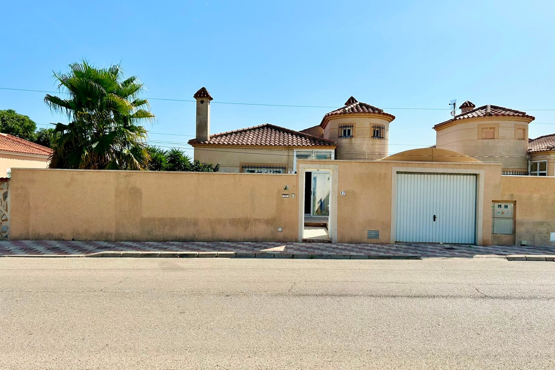 Reventa - - VILLA - Torrevieja - Urbanización San Luis