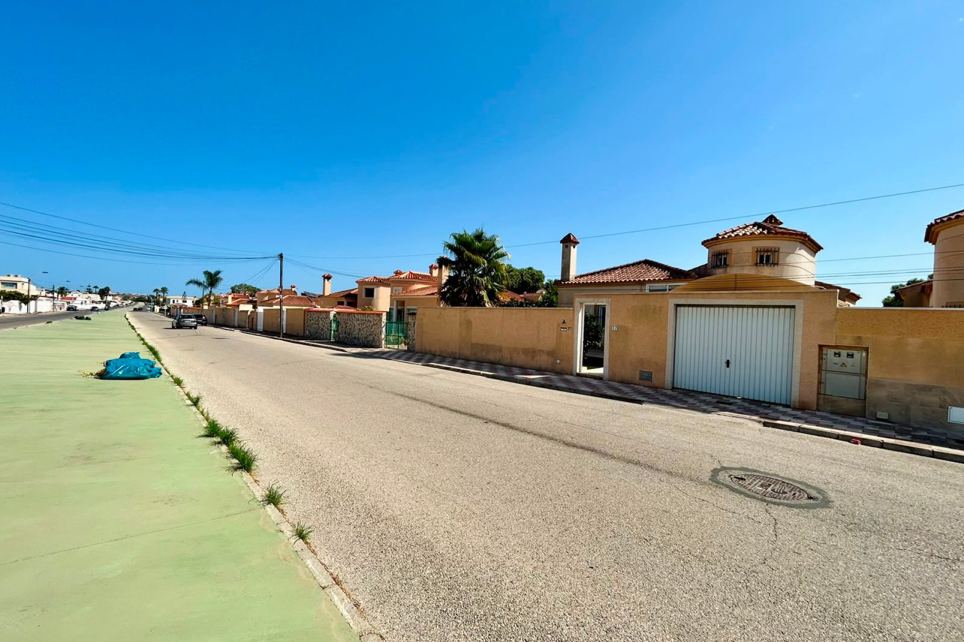 Reventa - - VILLA - Torrevieja - Urbanización San Luis