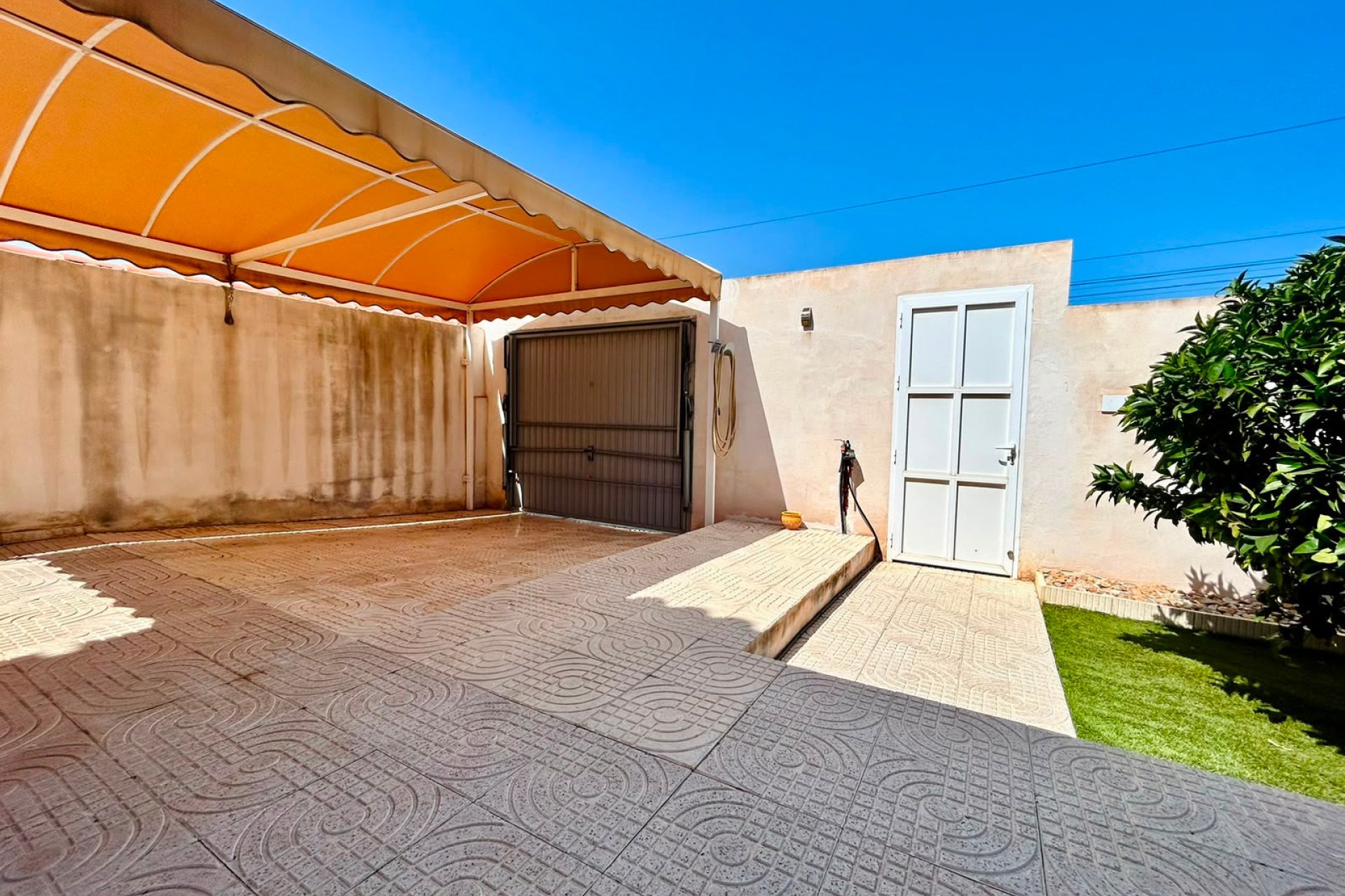 Reventa - - VILLA - Torrevieja - Urbanización San Luis