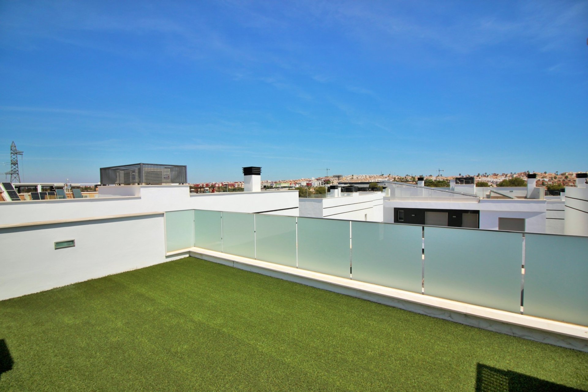 Reventa - Villa - Villamartin - Villamartín