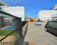 Reventa - Villa - Villamartin - Villamartín