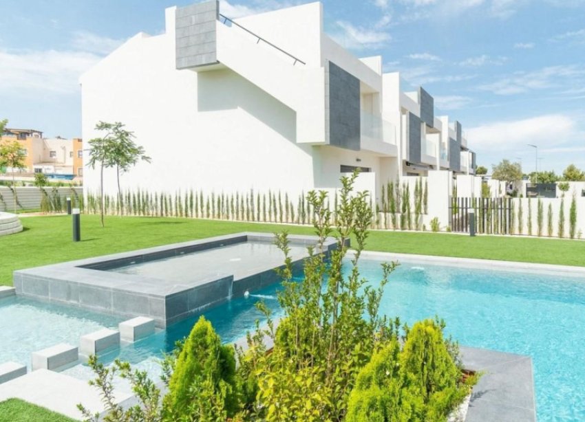 Rynek Pierwotny - Bungalow / Domek parterowy - Torrevieja