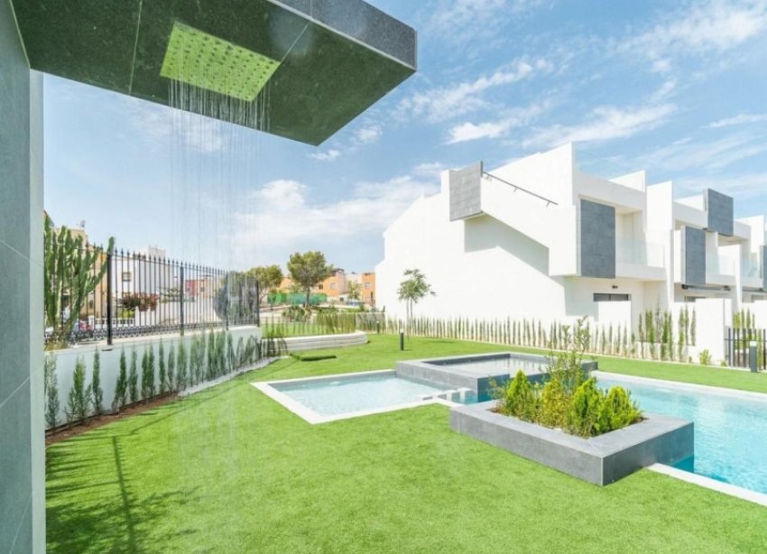 Rynek Pierwotny - Bungalow / Domek parterowy - Torrevieja