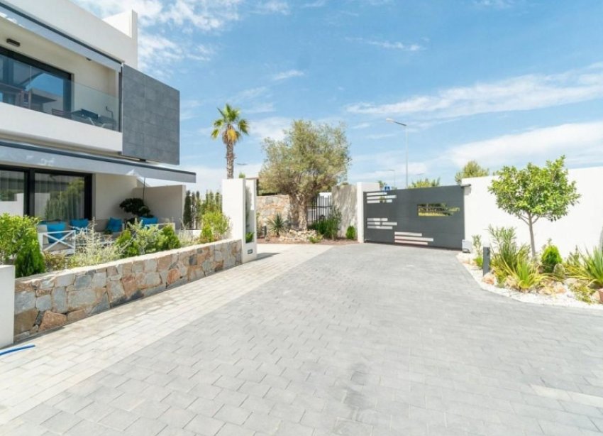Rynek Pierwotny - Bungalow / Domek parterowy - Torrevieja
