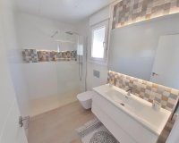 Rynek Pierwotny - Dom szeregowy - Avileses