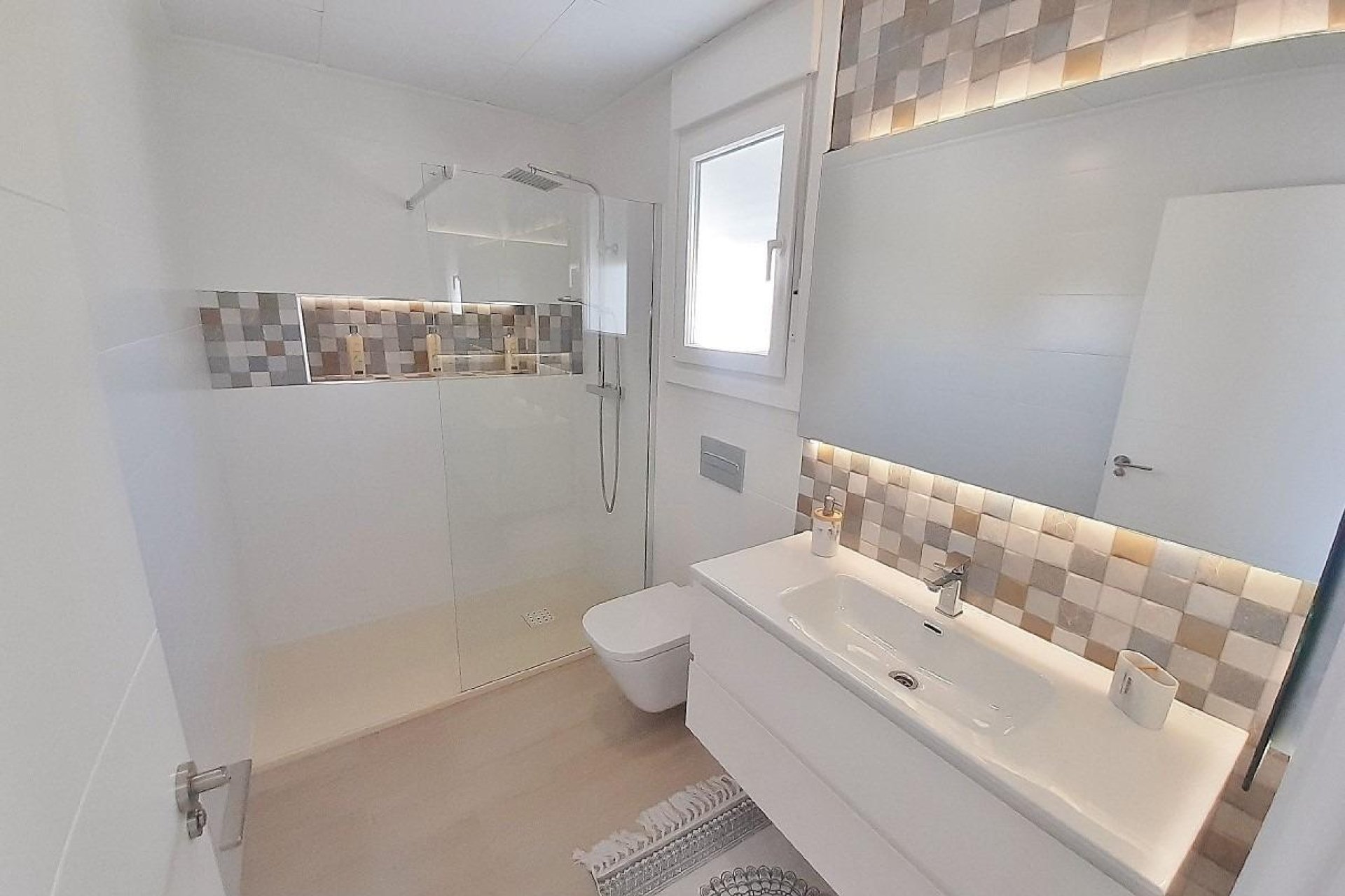 Rynek Pierwotny - Dom szeregowy - Avileses