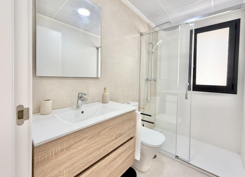 Rynek Pierwotny - Dom szeregowy - Cox - San Fernando