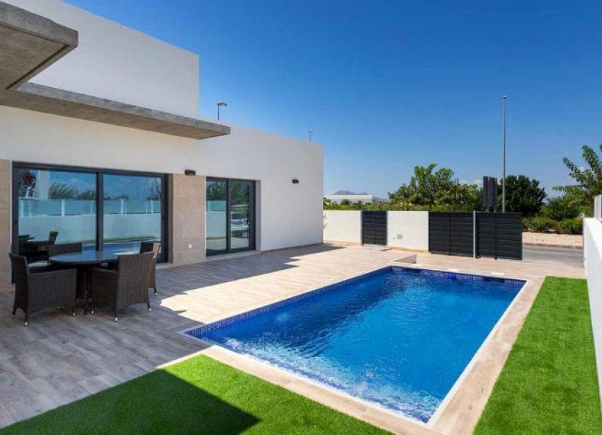 Rynek Pierwotny - Dom szeregowy - Daya Nueva - Centro