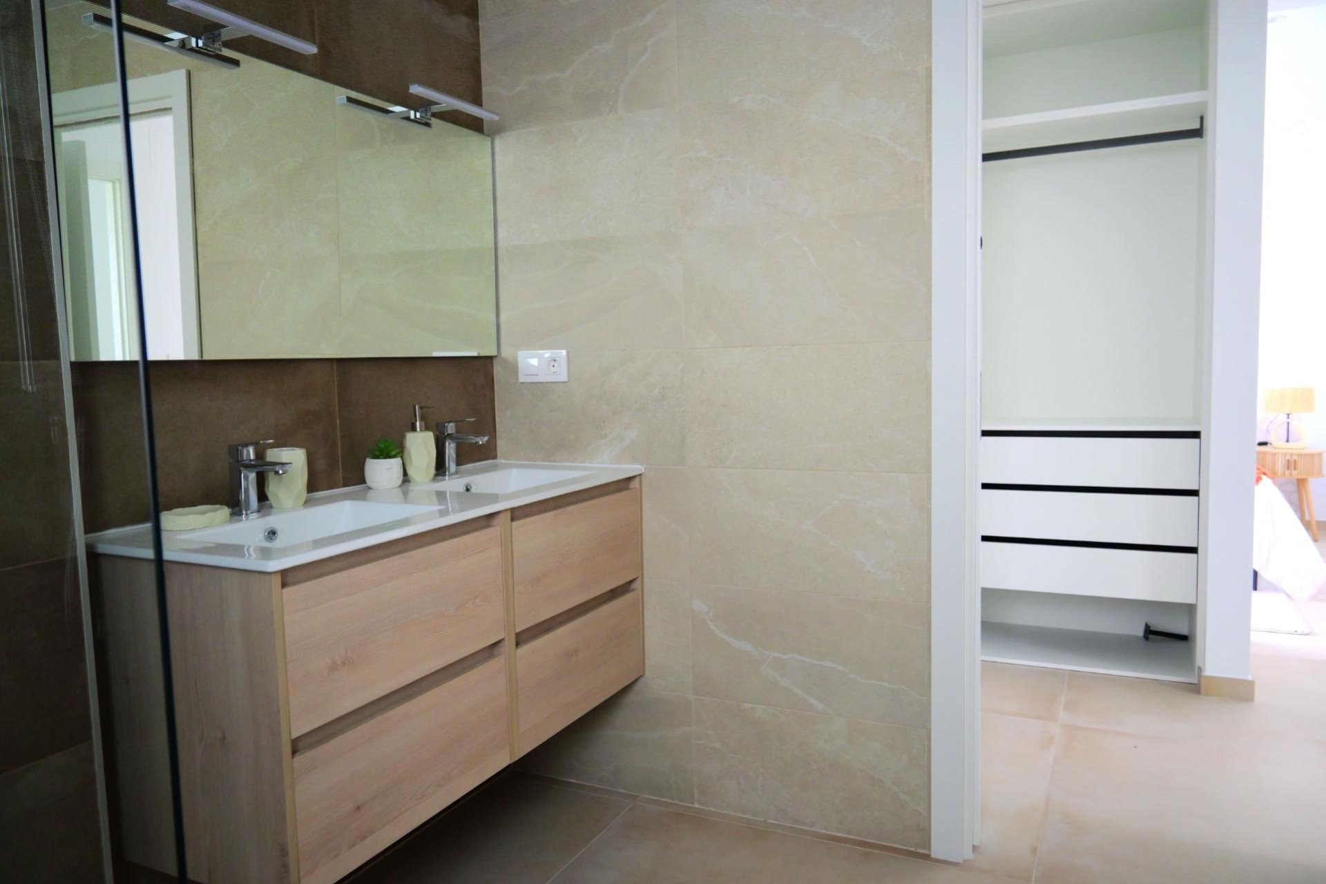 Rynek Pierwotny - Dom szeregowy - Dolores - polideportivo