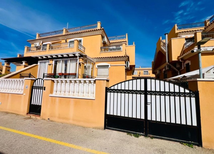 Rynek Pierwotny - Domy - Torrevieja