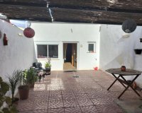 Rynek Pierwotny - Domy wiejskie - Formentera del Segura