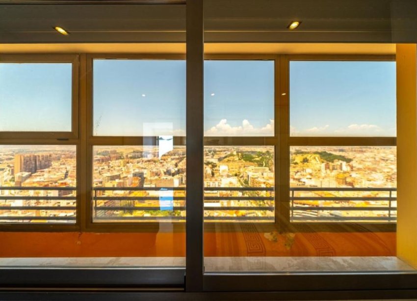 Rynek Pierwotny - Penthouse'y - Alicante