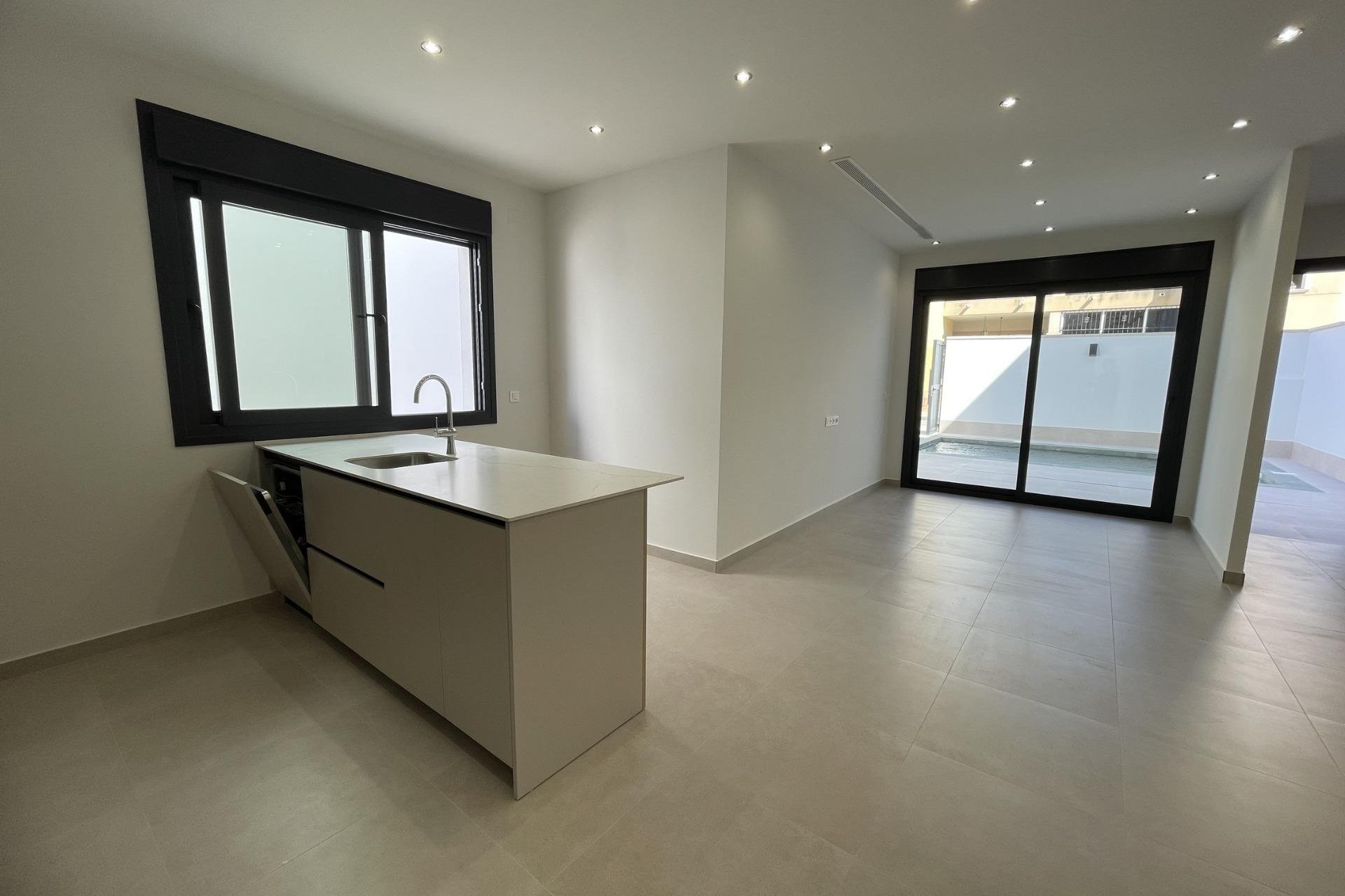 Rynek Pierwotny - Willa - Almoradí - Heredades