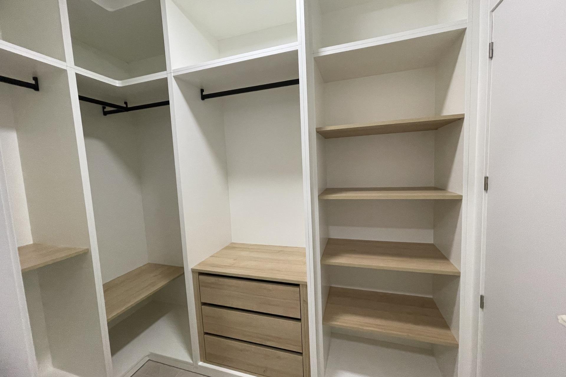 Rynek Pierwotny - Willa - Almoradí - Heredades