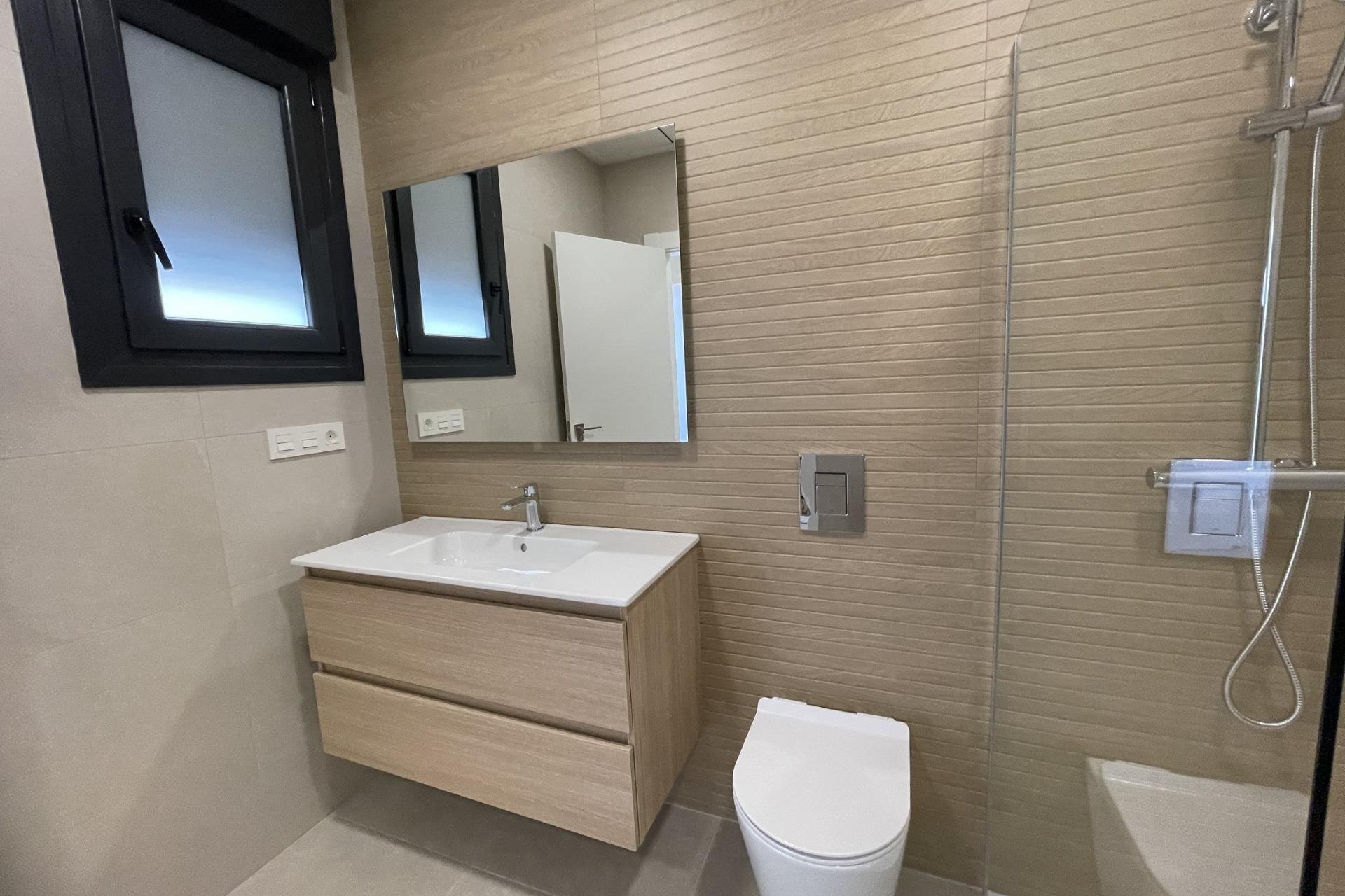 Rynek Pierwotny - Willa - Almoradí - Heredades