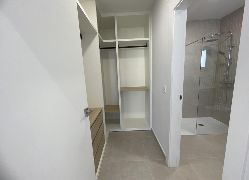 Rynek Pierwotny - Willa - Almoradí - Heredades