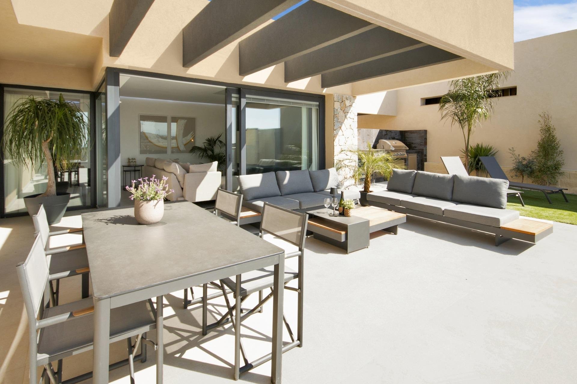 Rynek Pierwotny - Willa - Baños y Mendigo - Altaona Golf