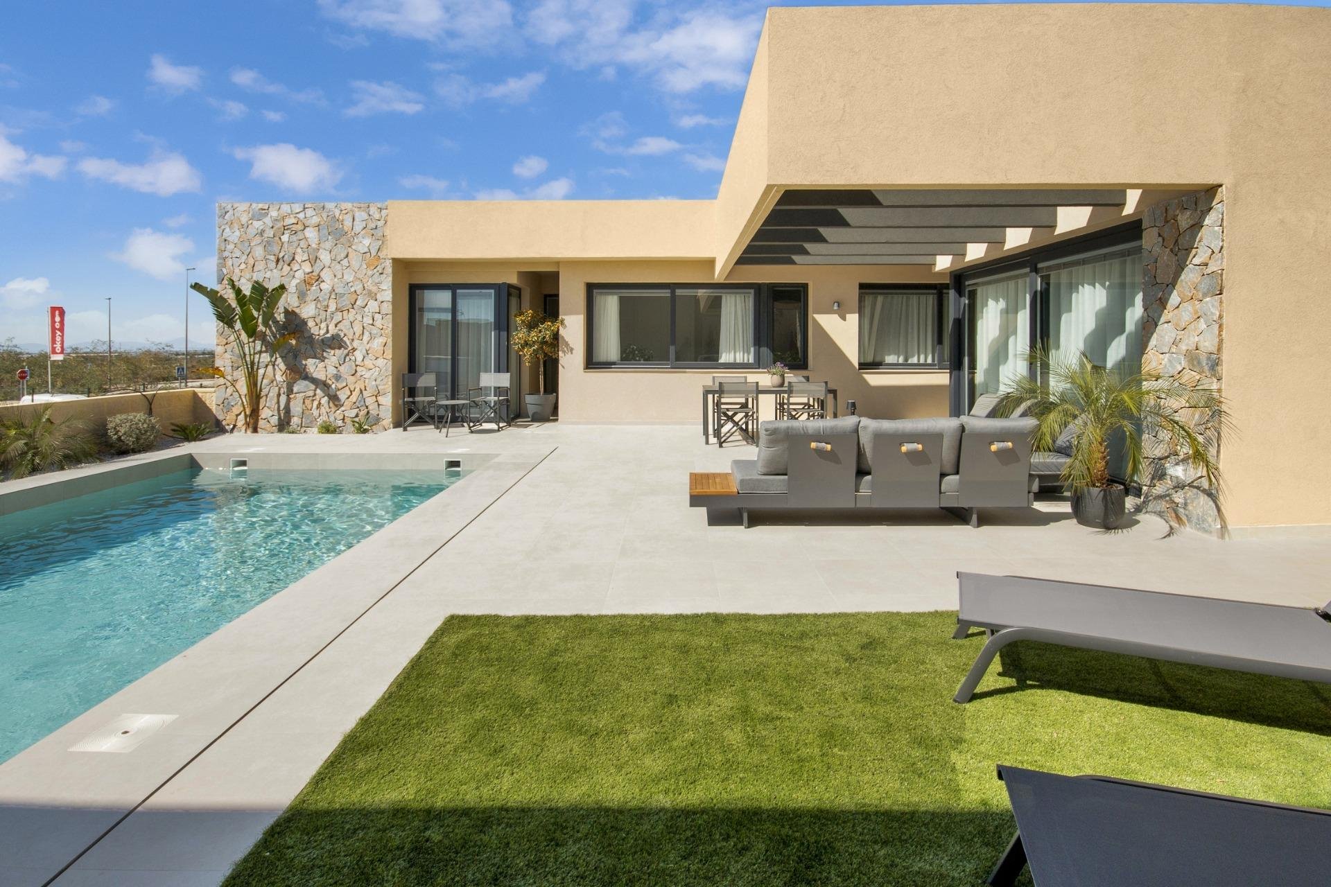 Rynek Pierwotny - Willa - Baños y Mendigo - Altaona Golf