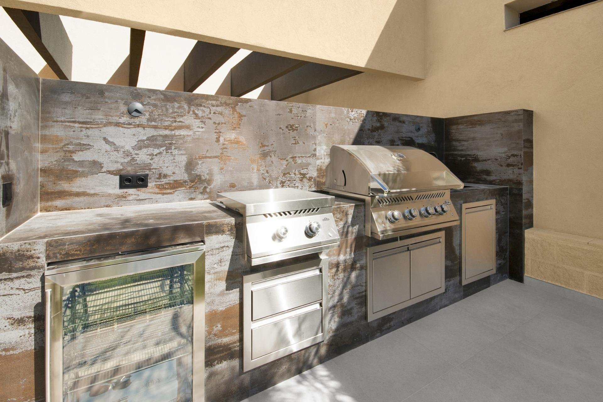 Rynek Pierwotny - Willa - Baños y Mendigo - Altaona Golf