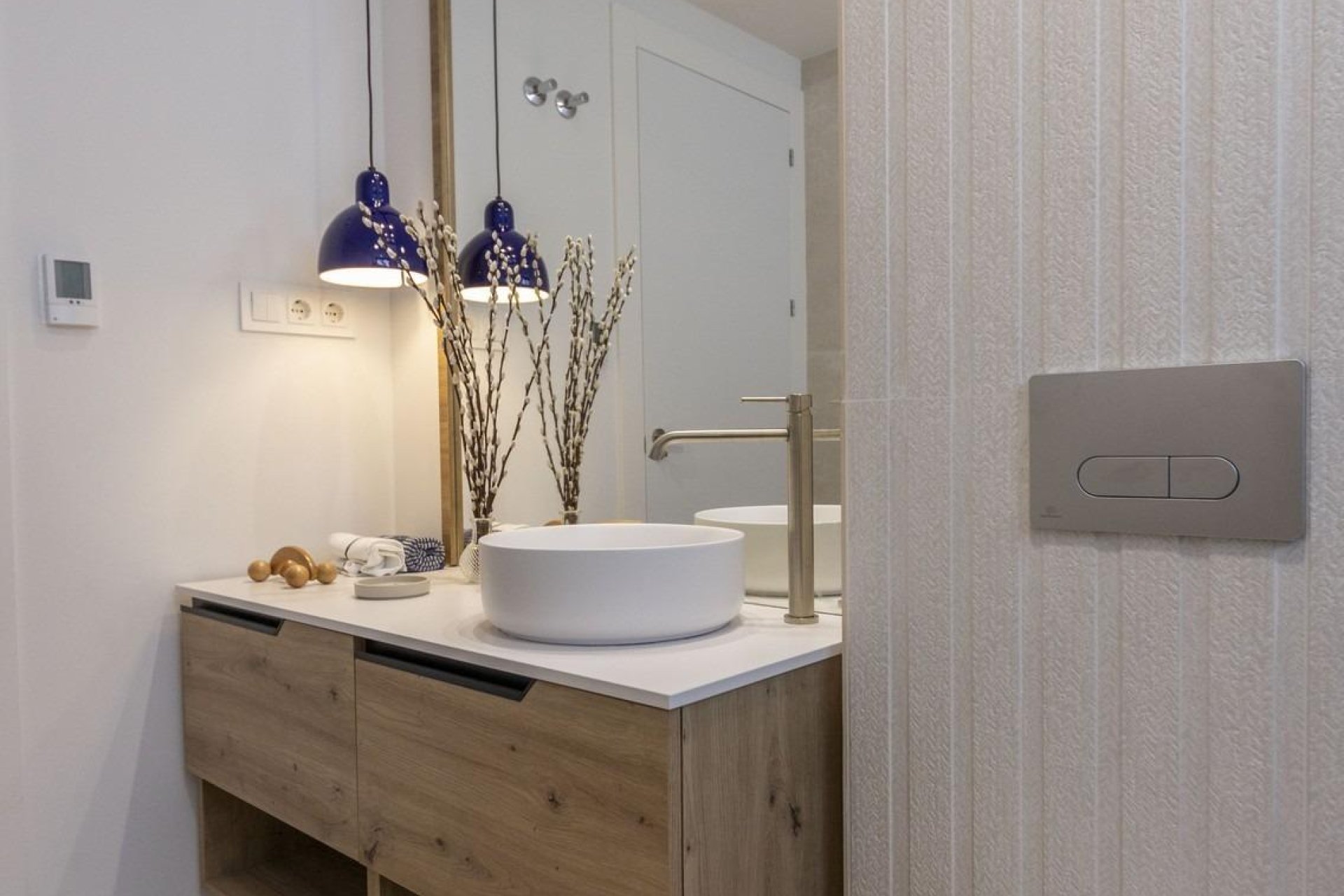 Rynek Pierwotny - Willa - Baños y Mendigo