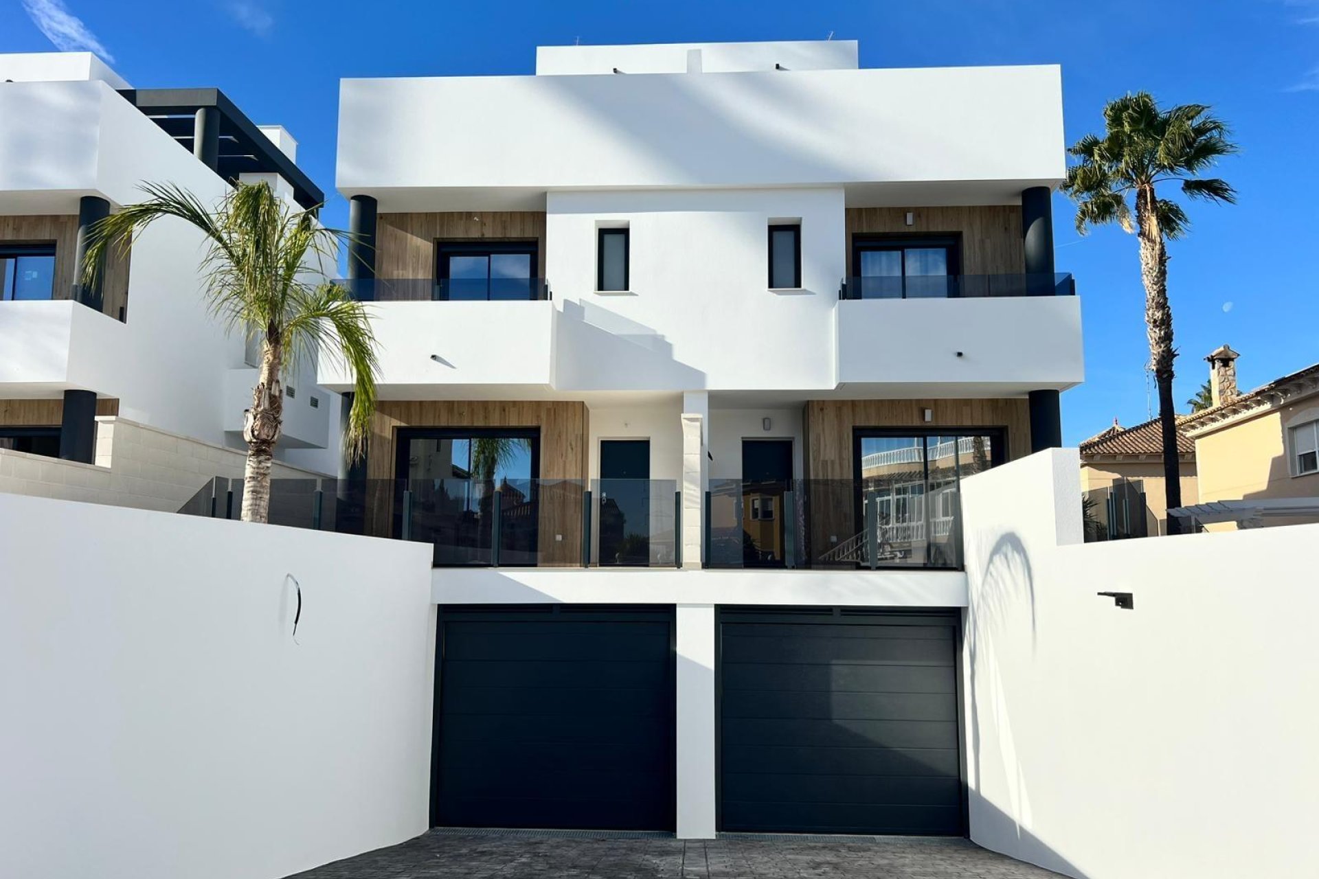 Rynek Pierwotny - Willa - Benferri - Benfis Park