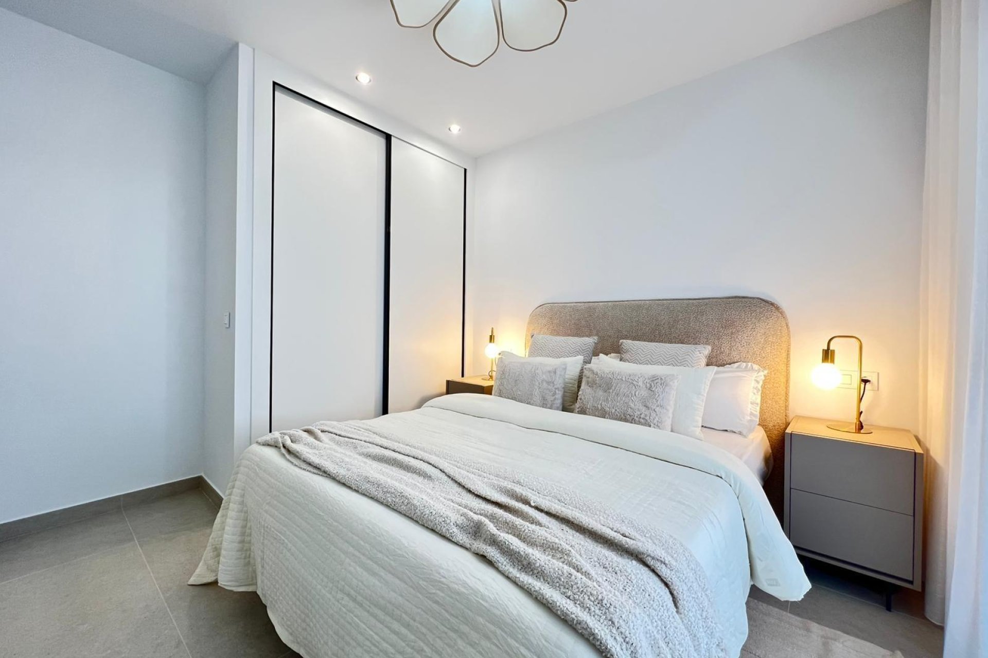 Rynek Pierwotny - Willa - Benferri - Benfis Park