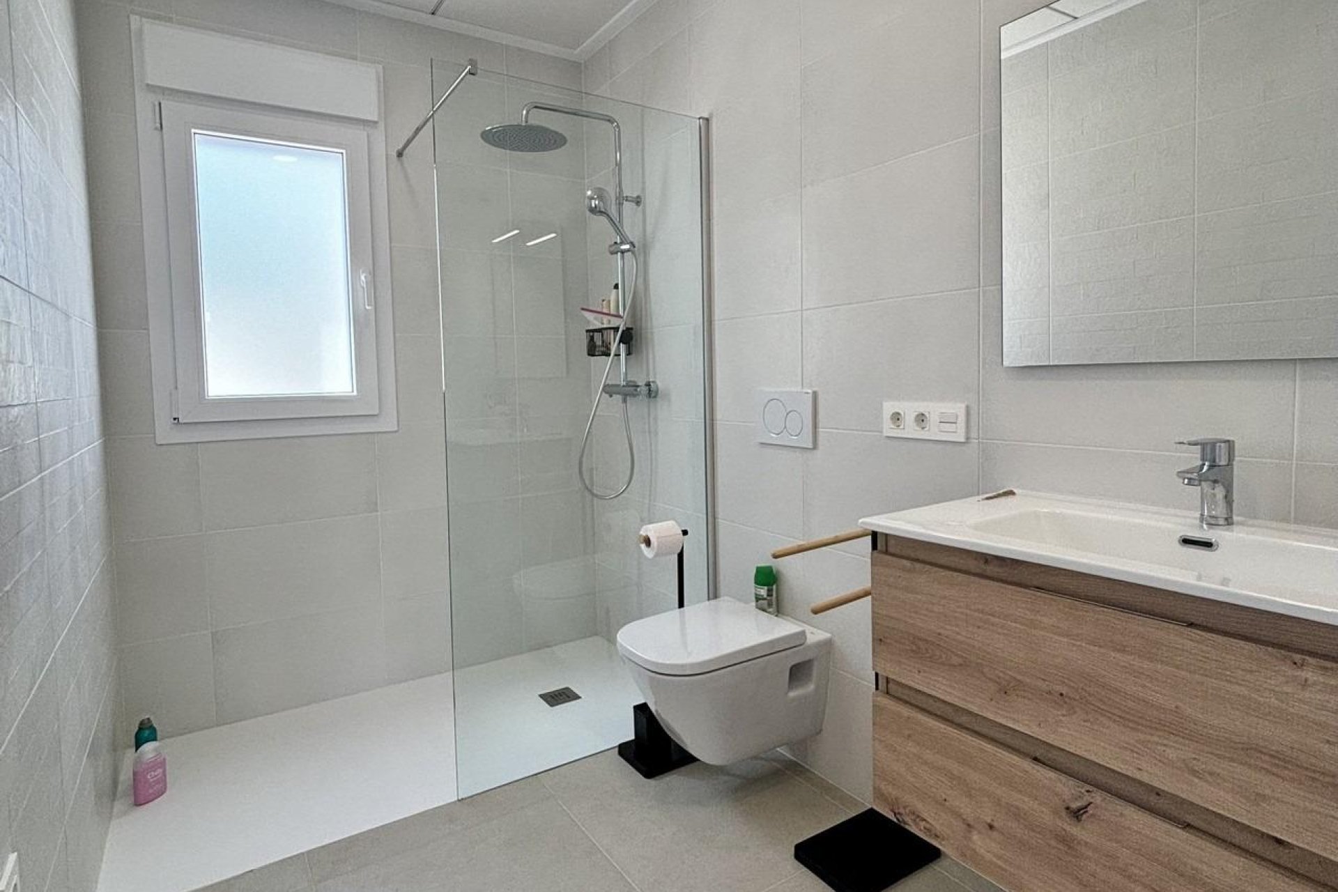 Rynek Pierwotny - Willa - Benijofar