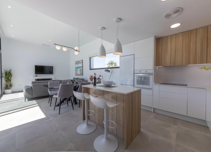 Rynek Pierwotny - Willa - Calasparra - Coto Riñales