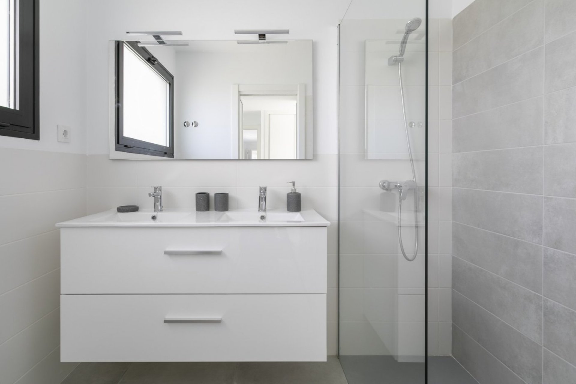 Rynek Pierwotny - Willa - Calasparra - Coto Riñales