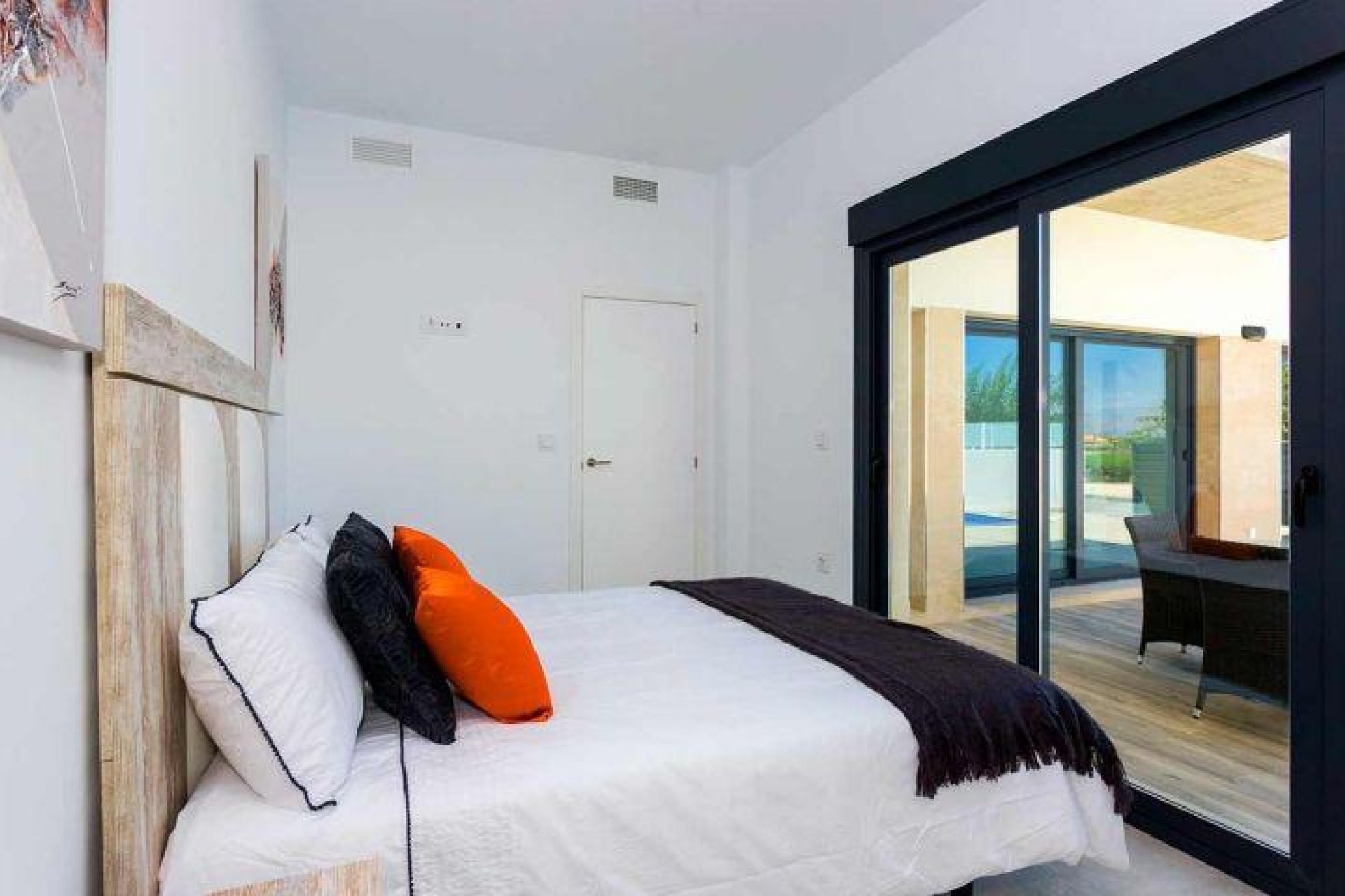 Rynek Pierwotny - Willa - Daya Nueva