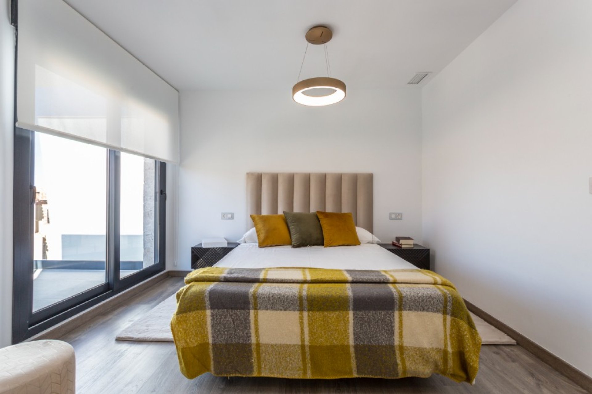 Rynek Pierwotny - Willa - La Mata