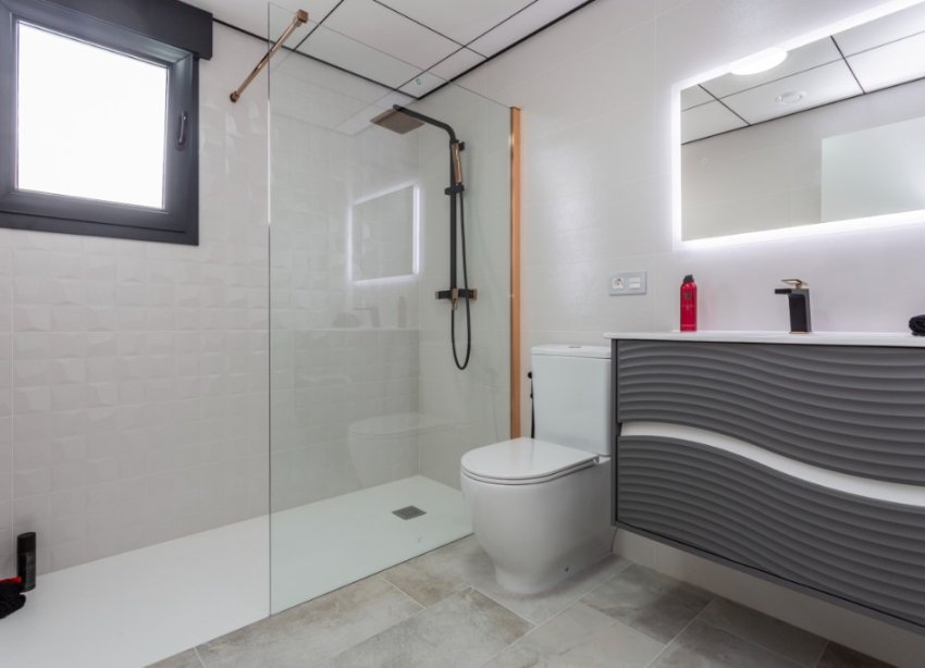 Rynek Pierwotny - Willa - La Mata