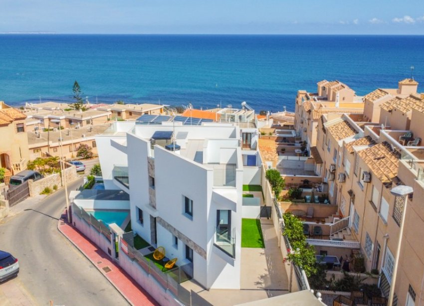 Rynek Pierwotny - Willa - La Mata