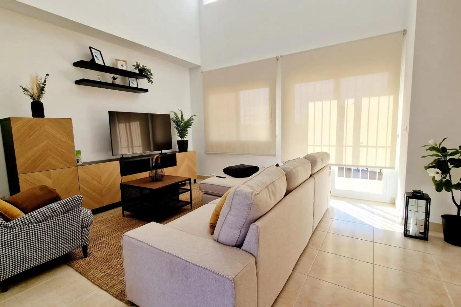 Rynek Pierwotny - Willa - Lorca - Purias