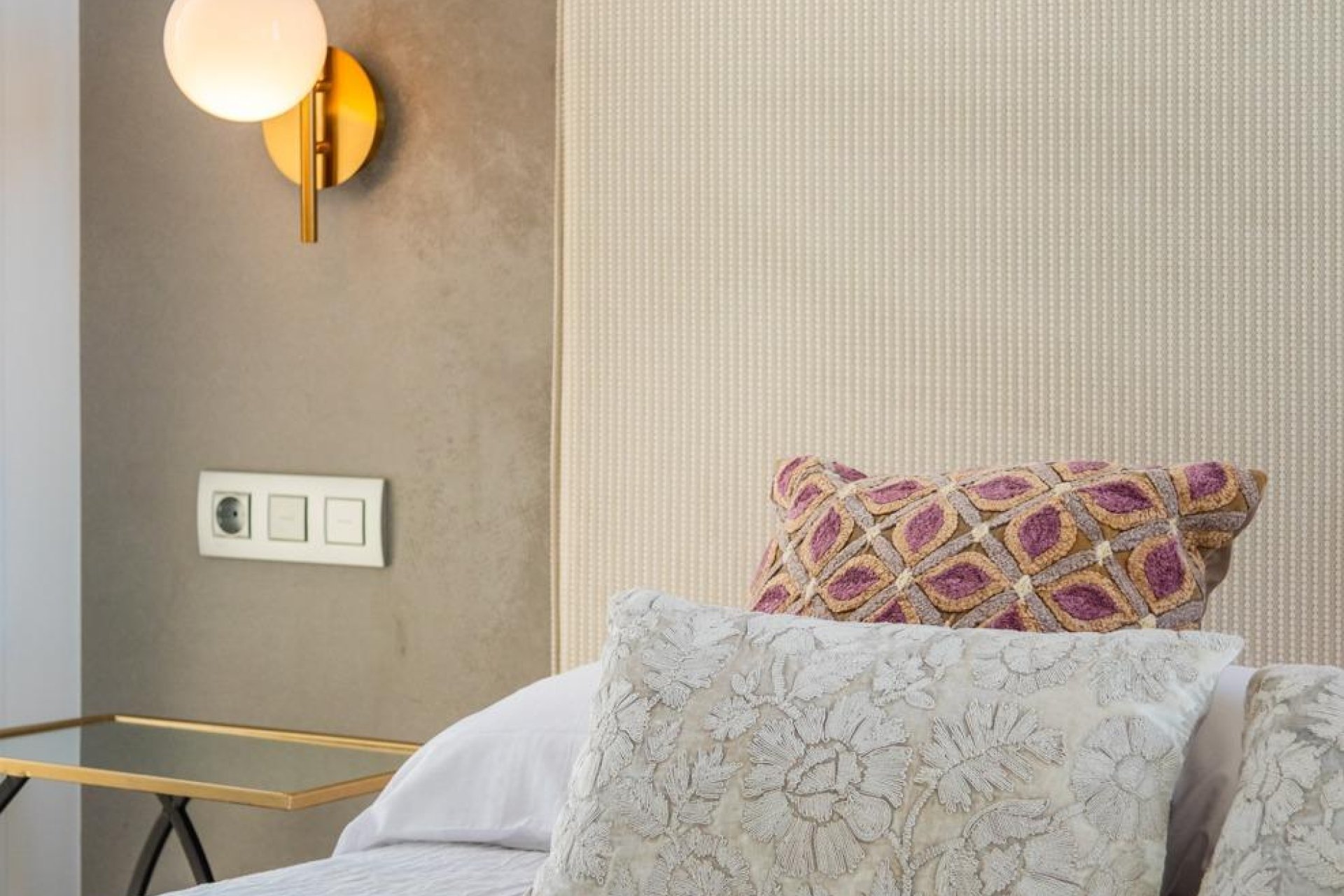 Rynek Pierwotny - Willa - Los Montesinos - La herrada