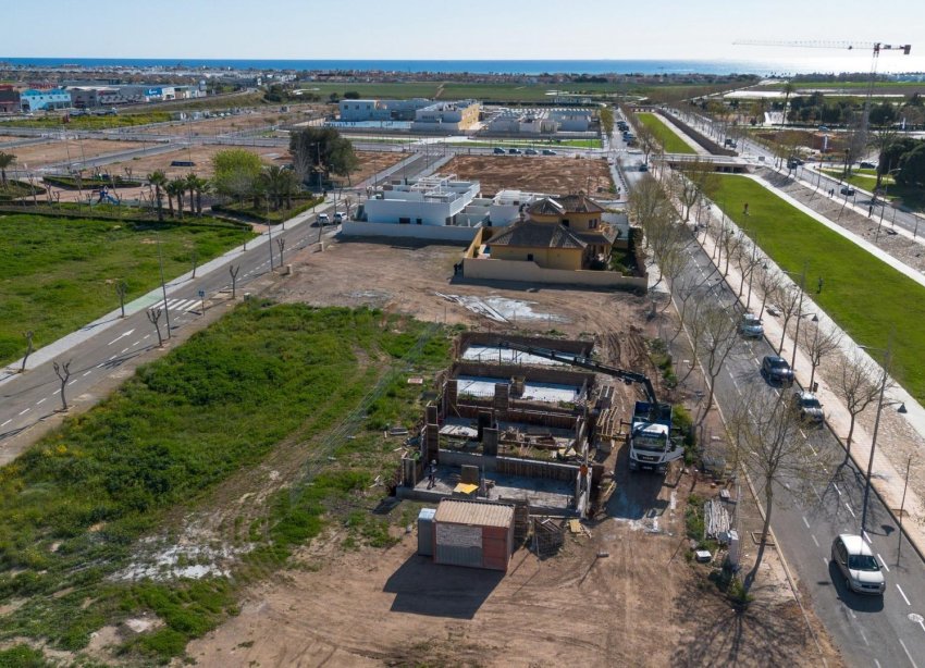 Rynek Pierwotny - Willa - Pilar de la Horadada - pueblo