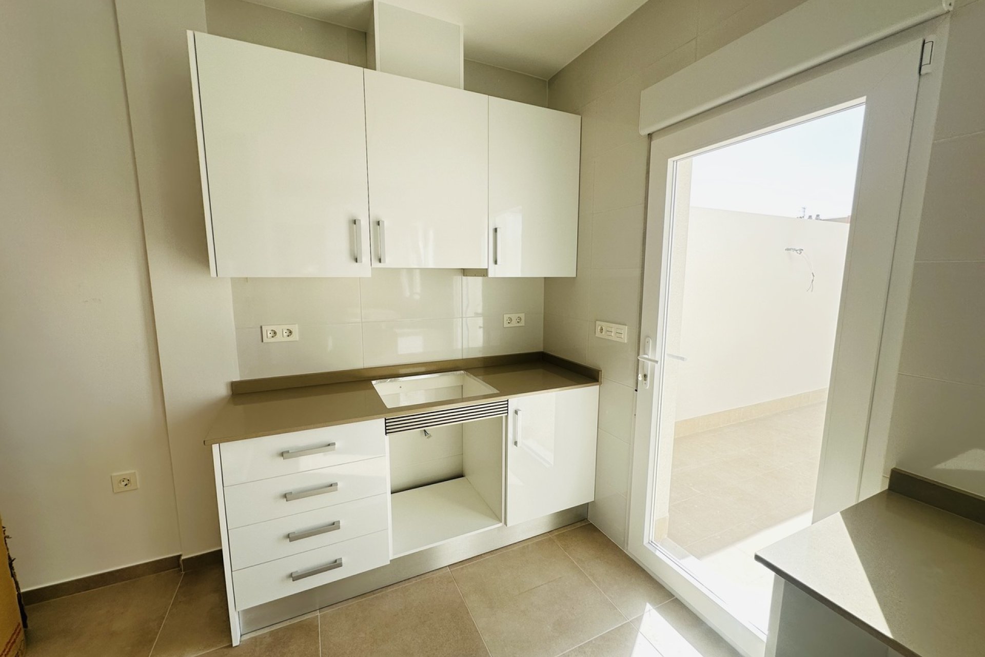 Rynek Pierwotny - Willa - Pilar de la Horadada