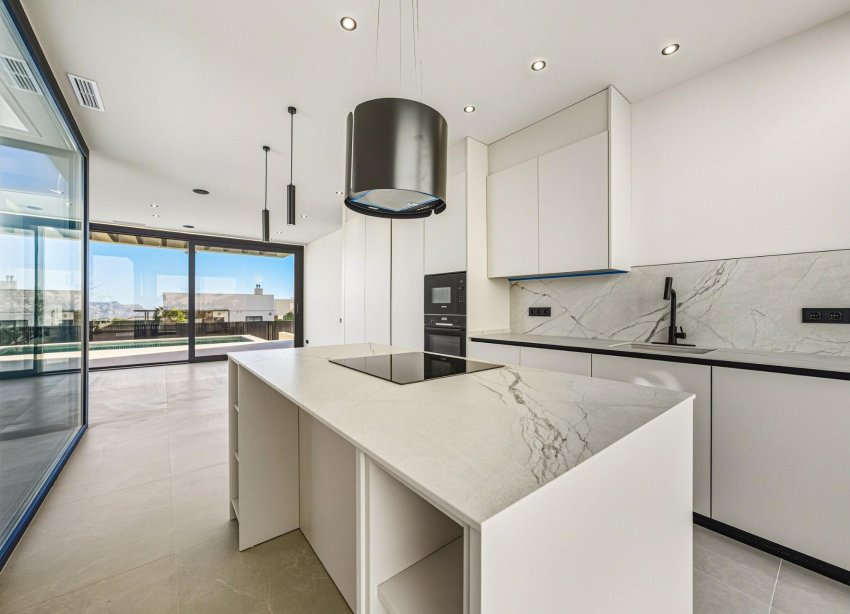 Rynek Pierwotny - Willa - Polop - La Alberca