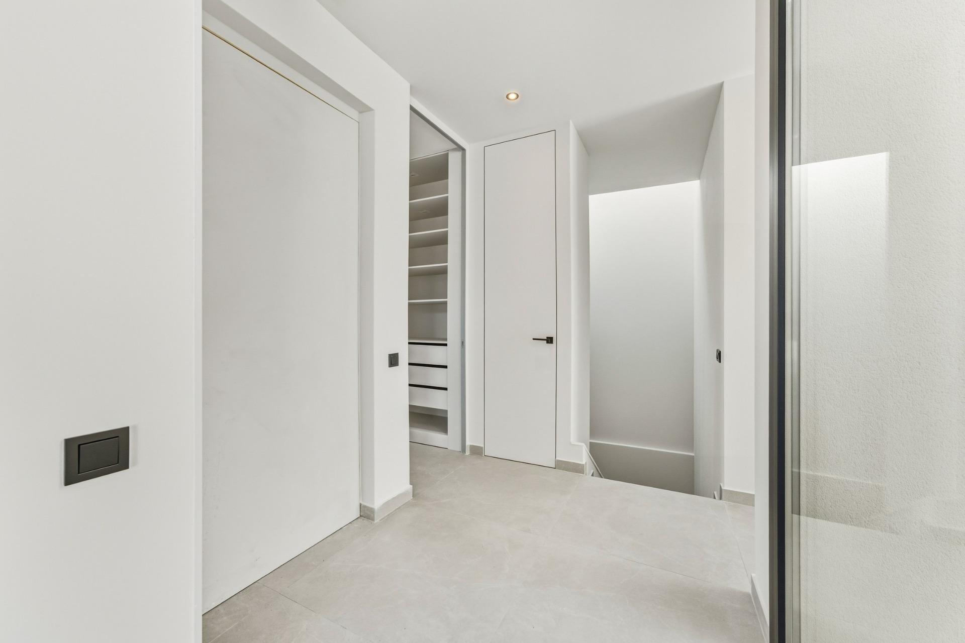 Rynek Pierwotny - Willa - Polop - La Alberca