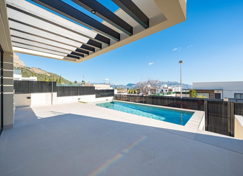 Rynek Pierwotny - Willa - Polop - La Alberca