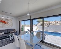 Rynek Pierwotny - Willa - San Miguel de Salinas