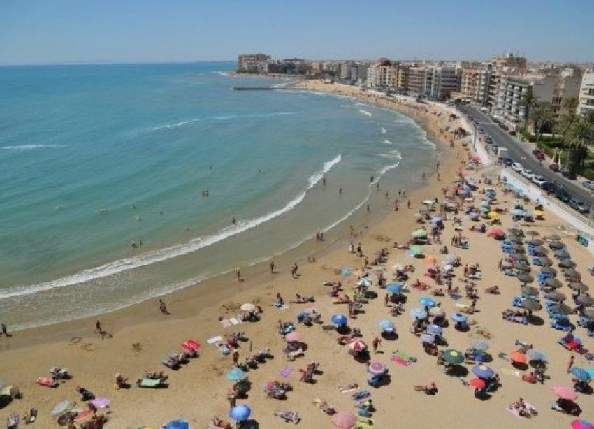 Rynek Pierwotny - Willa - Torrevieja - Aguas Nuevas 1