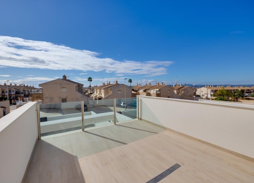 Rynek Pierwotny - Willa - Torrevieja - Aguas Nuevas