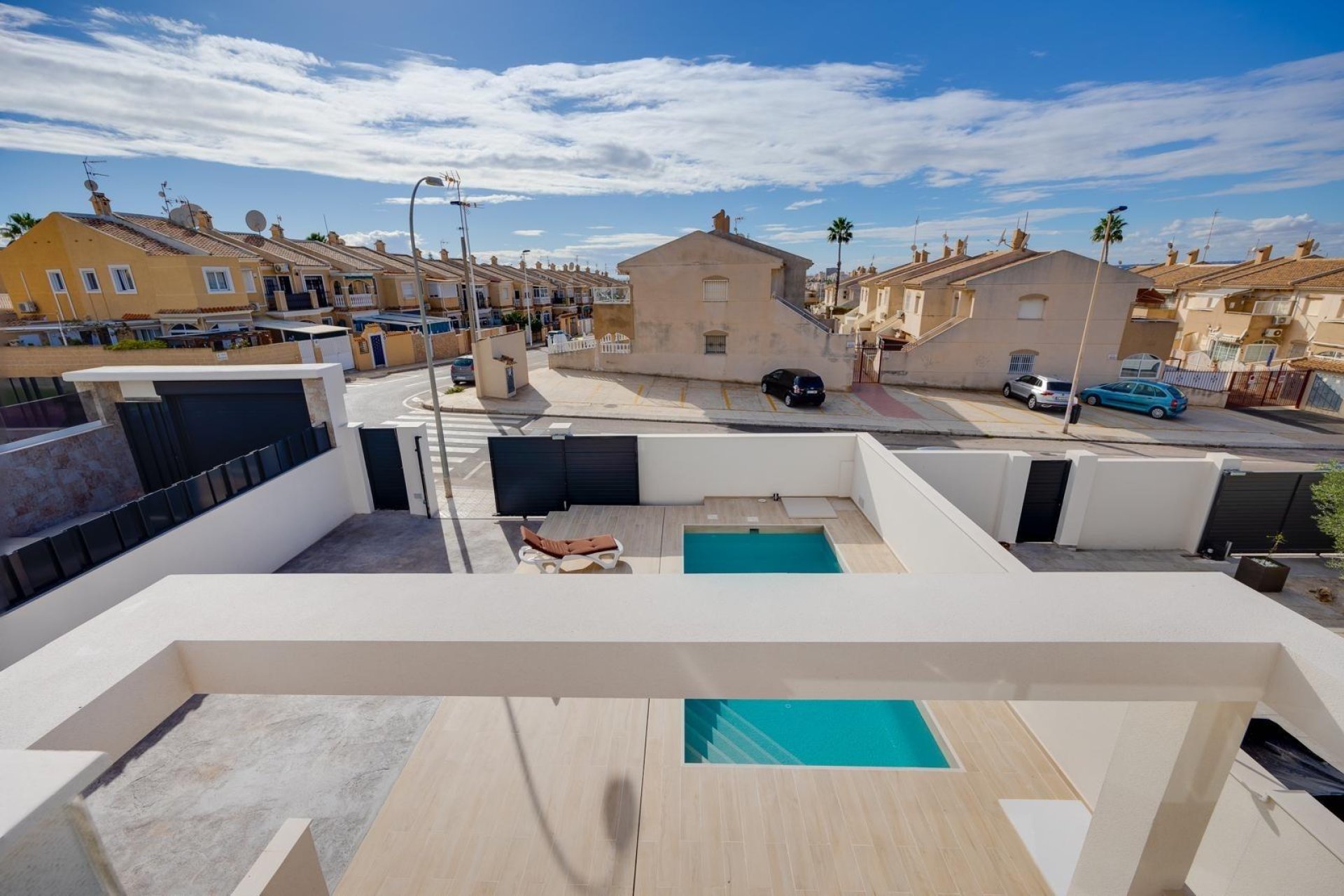 Rynek Pierwotny - Willa - Torrevieja - Aguas Nuevas