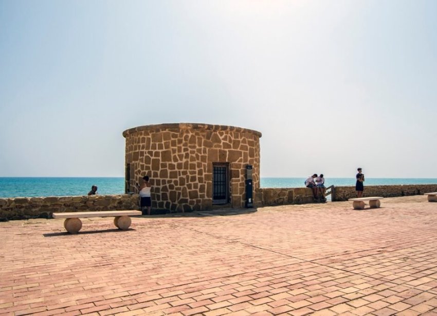 Rynek Pierwotny - Willa - Torrevieja - La Mata