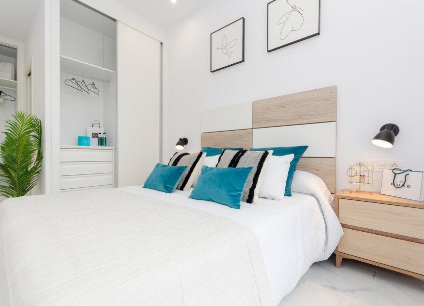 Rynek Pierwotny - Willa - Torrevieja