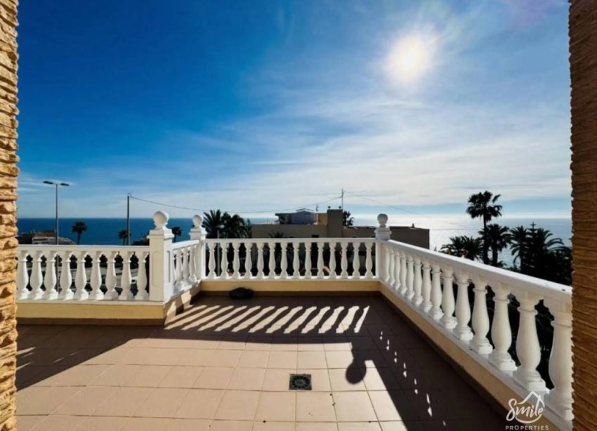 Rynek Pierwotny - Wolnostojący domek - Torrevieja