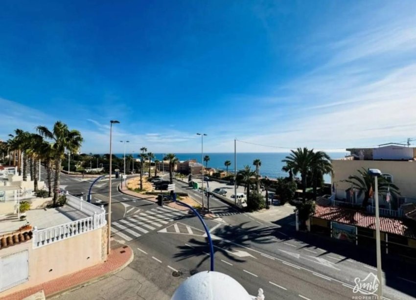 Rynek Pierwotny - Wolnostojący domek - Torrevieja