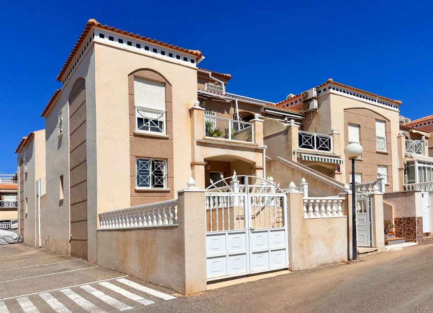 Rynek Wtórny - Bungalow / Domek parterowy - ﻿Torrevieja (Alicante) - Spain